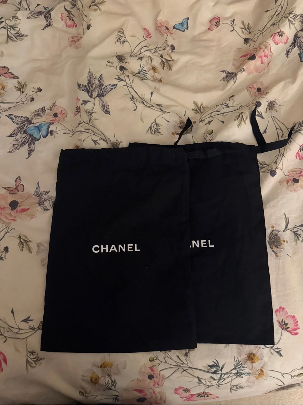 CHANEL Black Dust Bags Set shoes pair